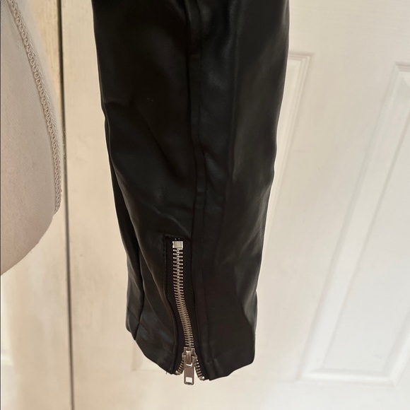 Windsor Faux Leather Moto Motorcycle Jacket - Picture 5 of 7